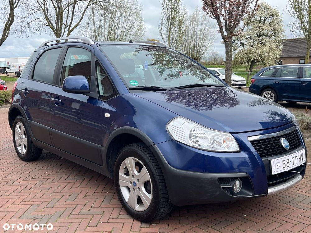 Fiat Sedici 1.6 16V 4x4 Luxury - 3