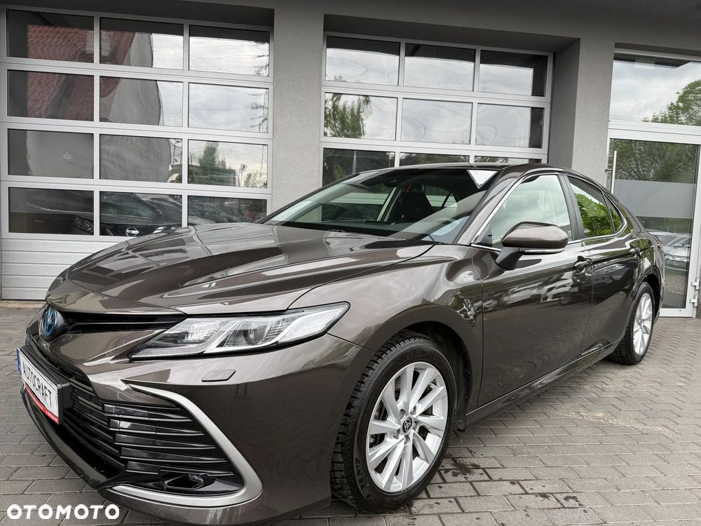 Toyota Camry 2.5 Hybrid Comfort CVT - 26