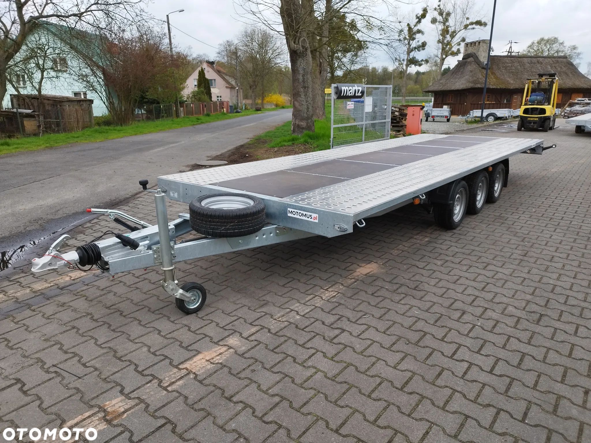 Niewiadów Laweta Niewiadów Mars 6x2,1m DMC 3500kg 3 osie wypełniona sklejką płaska spawana rama - 1