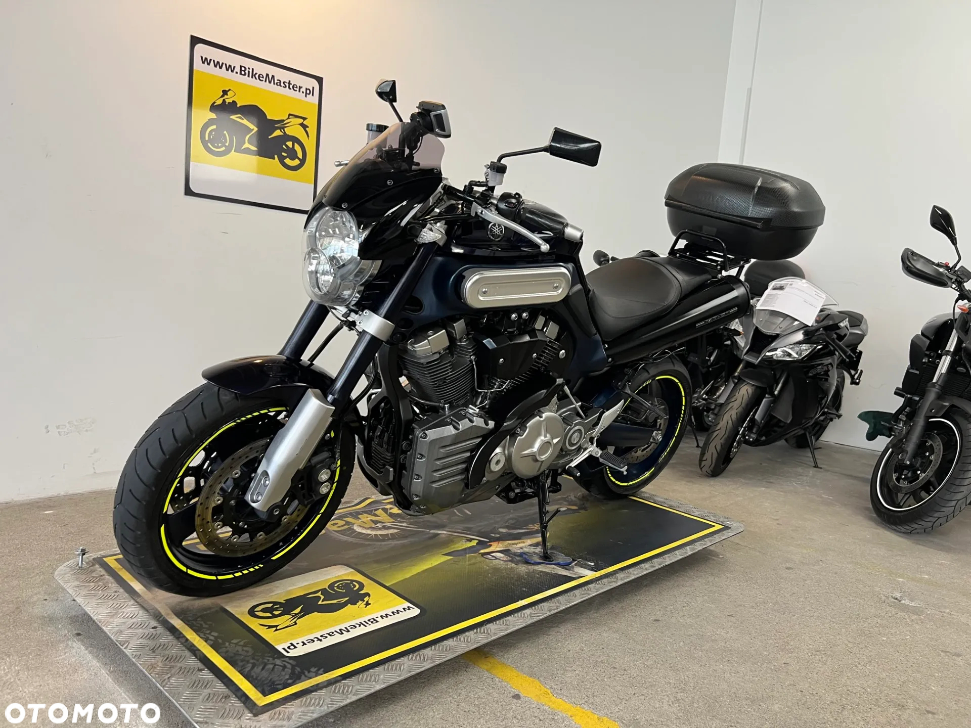 Yamaha MT - 26