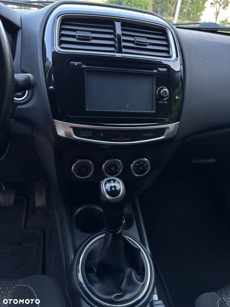 Mitsubishi ASX 1.6 2WD Edition - 16