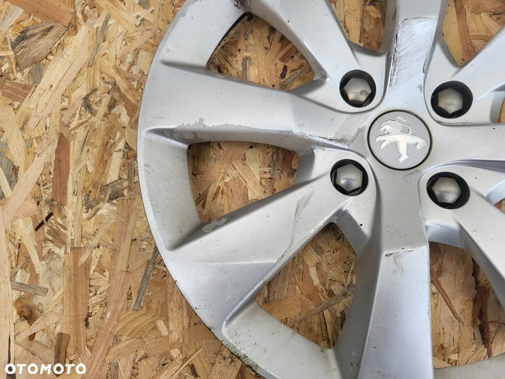 Kołpak Peugeot 208 15" - 5