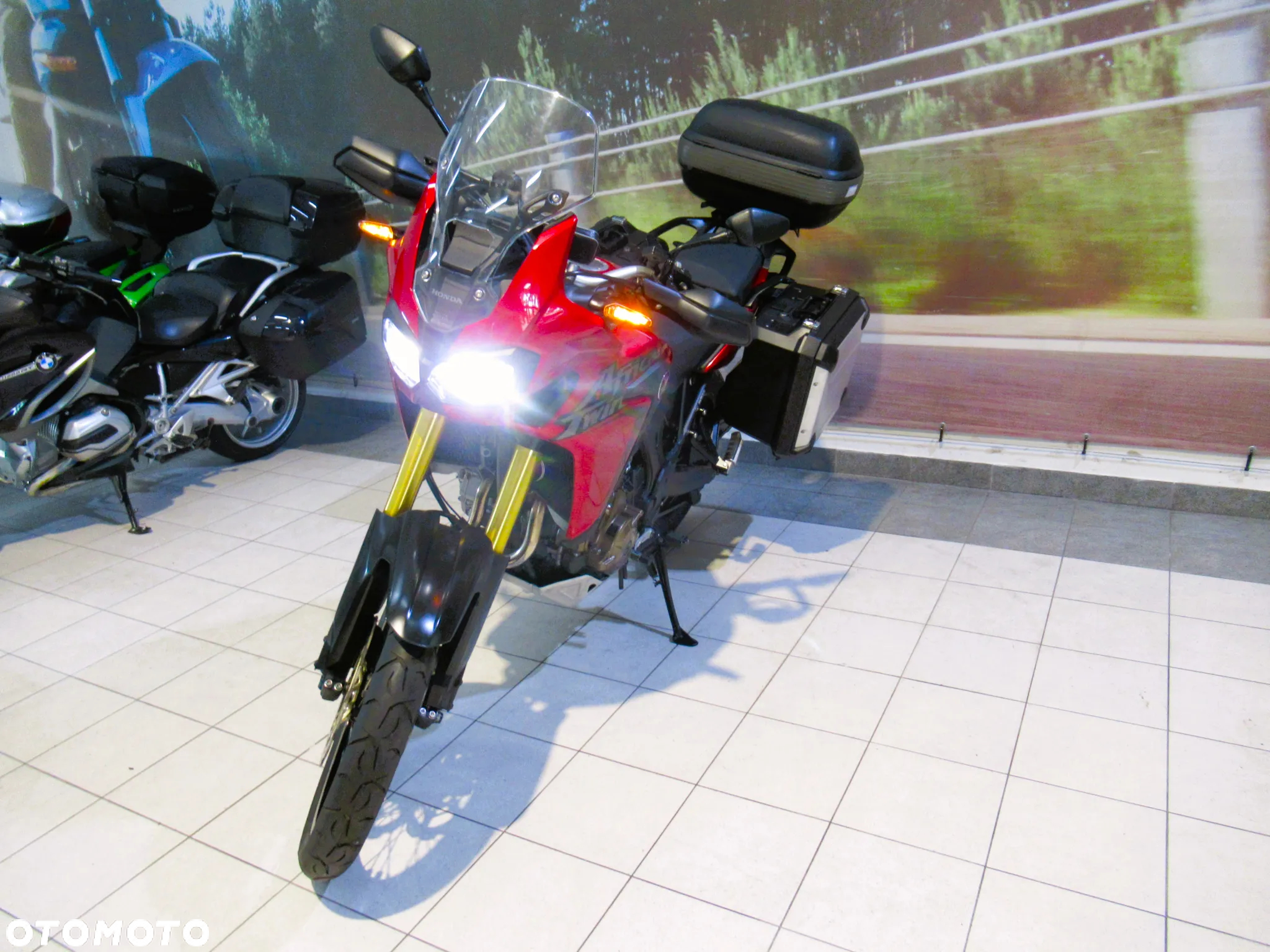 Honda CRF - 37