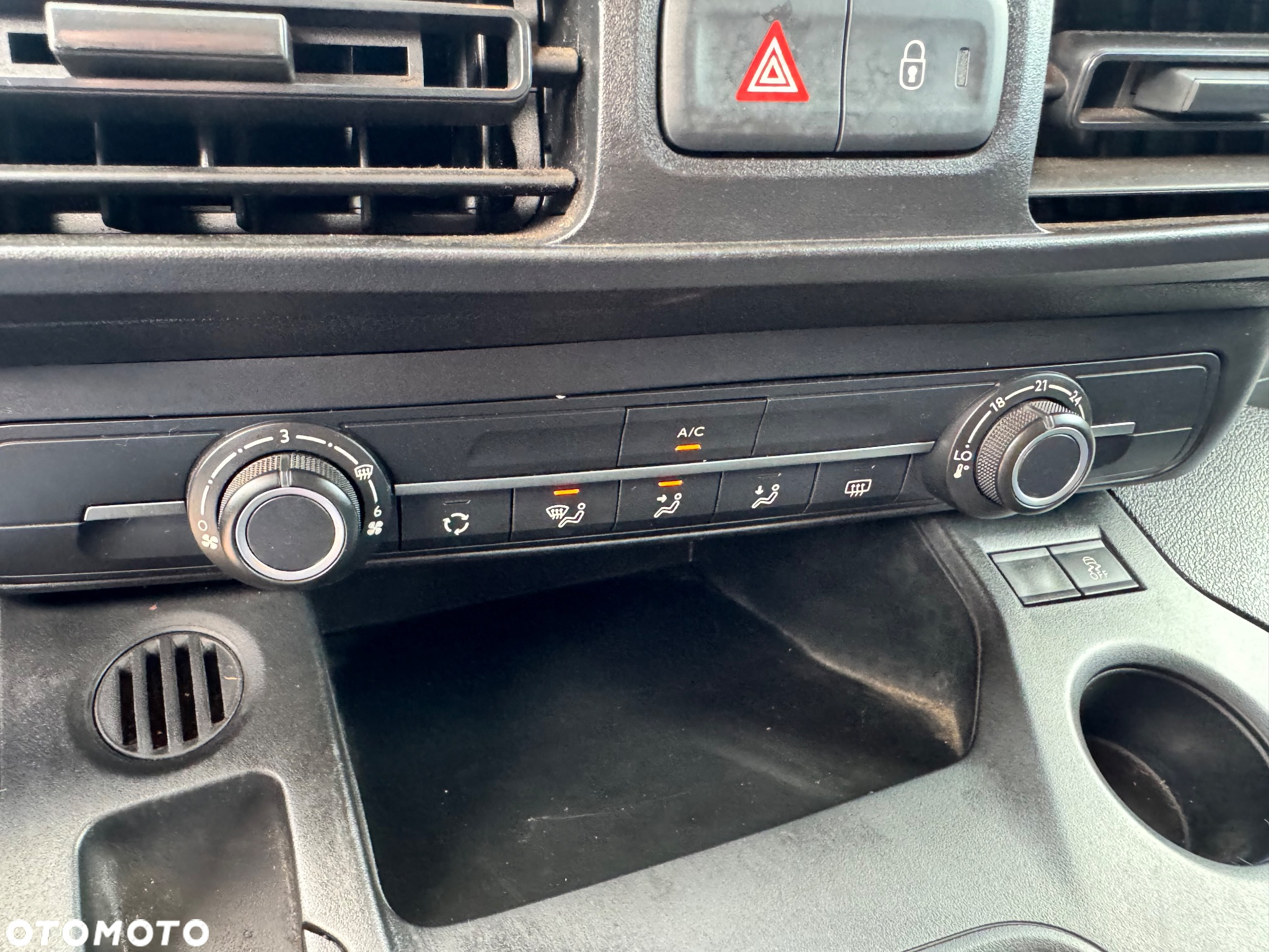 Opel Combo - 16