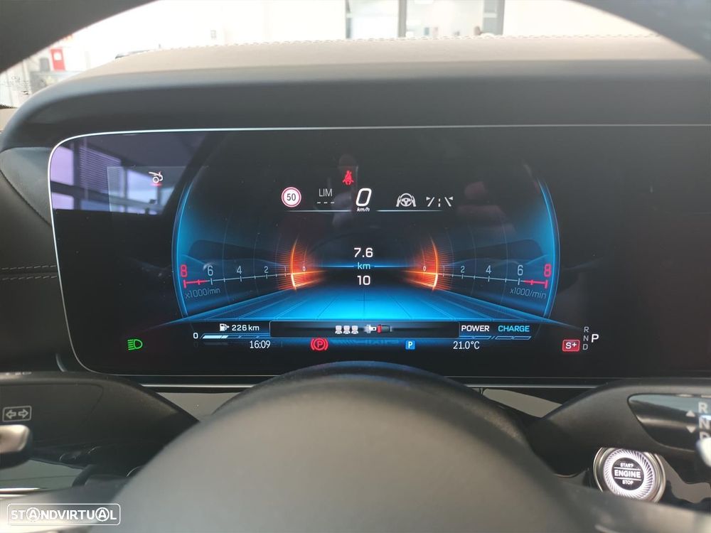 Mercedes-Benz AMG GT 53 4Matic+ - 29