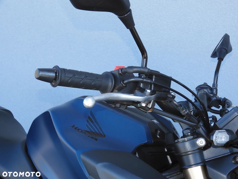 Honda CB - 6