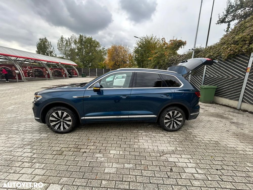 Volkswagen Touareg 3.0 V6 e-Hybrid 4Motion Aut. Elegance - 10