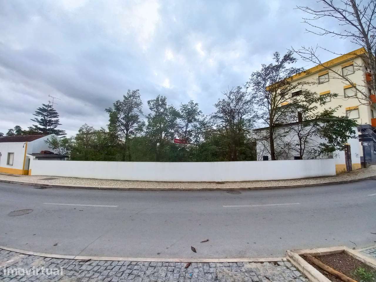 Terreno para construção no Centro da Cidade - Grande imagem: 2/5