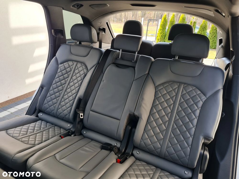 Audi Q7 - 29