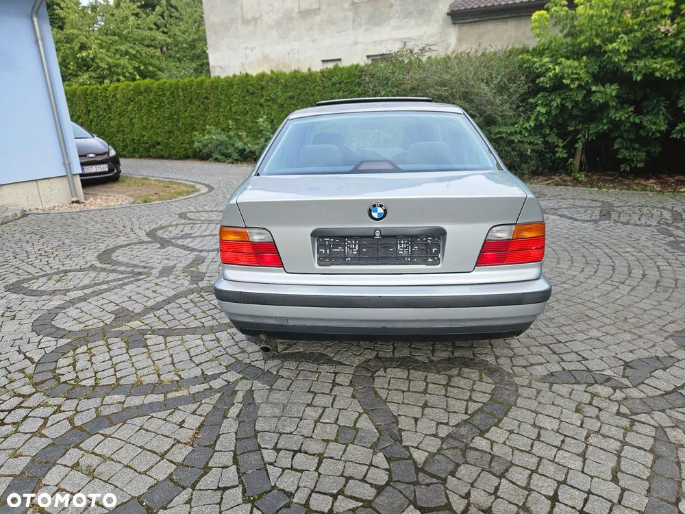 BMW Seria 3 - 27
