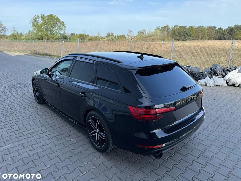 Audi A4 Avant - 16