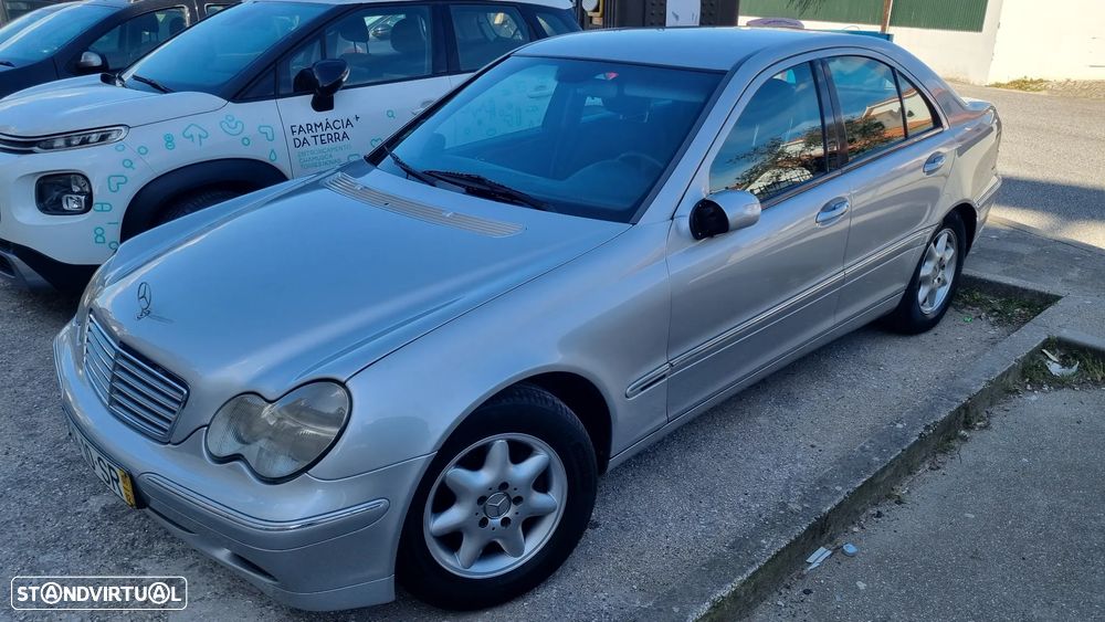 Mercedes-Benz C 220 - 1