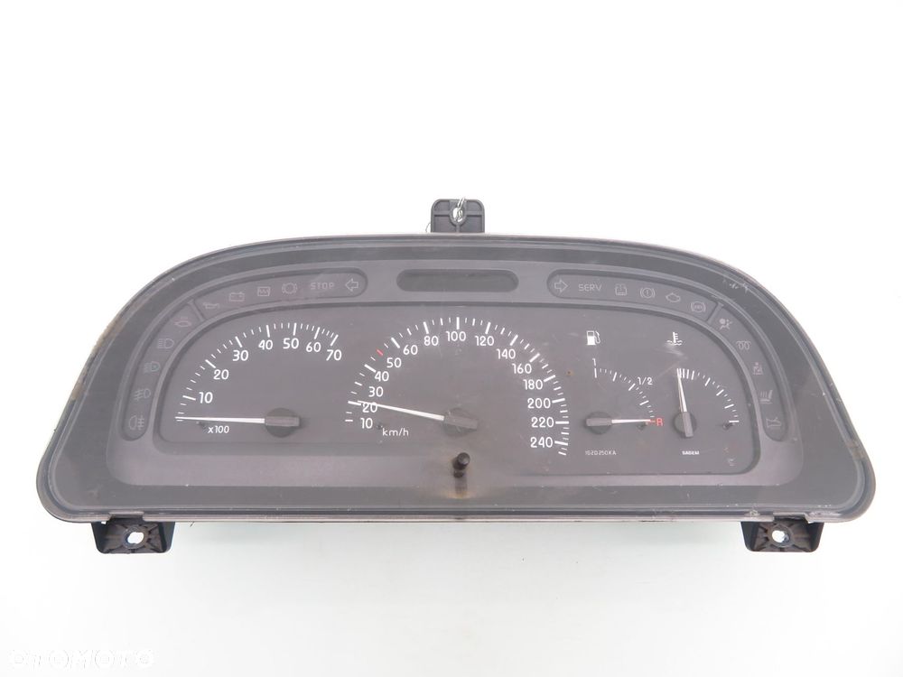 LICZNIK RENAULT LAGUNA I 1.8 (B56A/B) - F3P 724 216236674 - 1