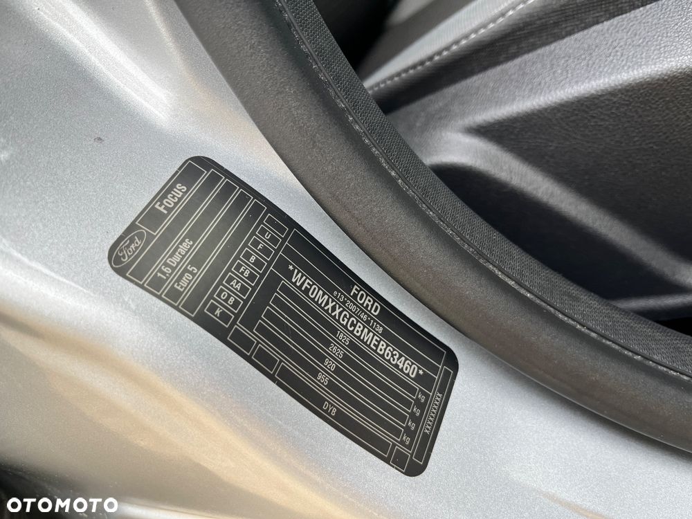 Ford Focus 1.6 Trend - 29