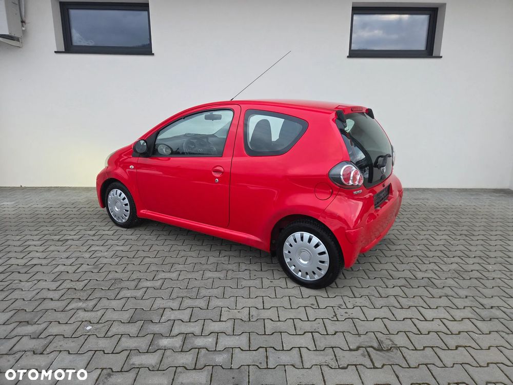 Toyota Aygo - 16