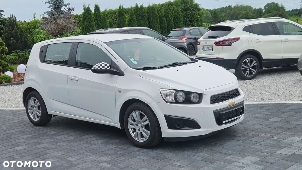 Chevrolet Aveo 1.2 LT - 5