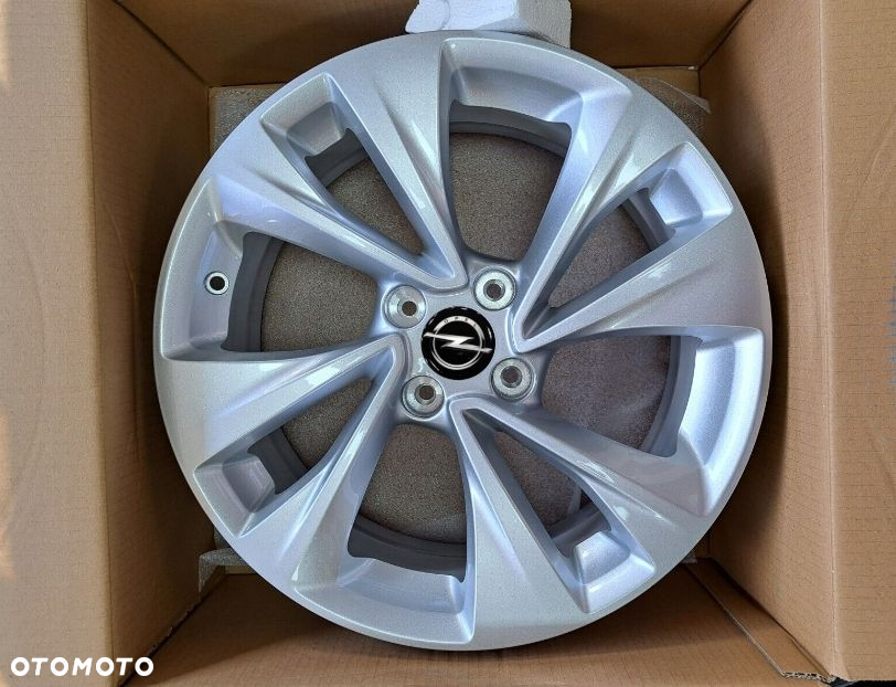 KOŁA ZIMOWE 17 4x108 OPEL CROSSLAND X KUMHO - 4