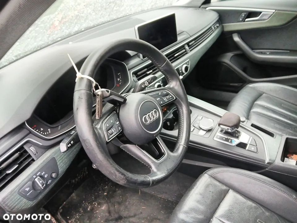 Audi A4 Limousine - 14