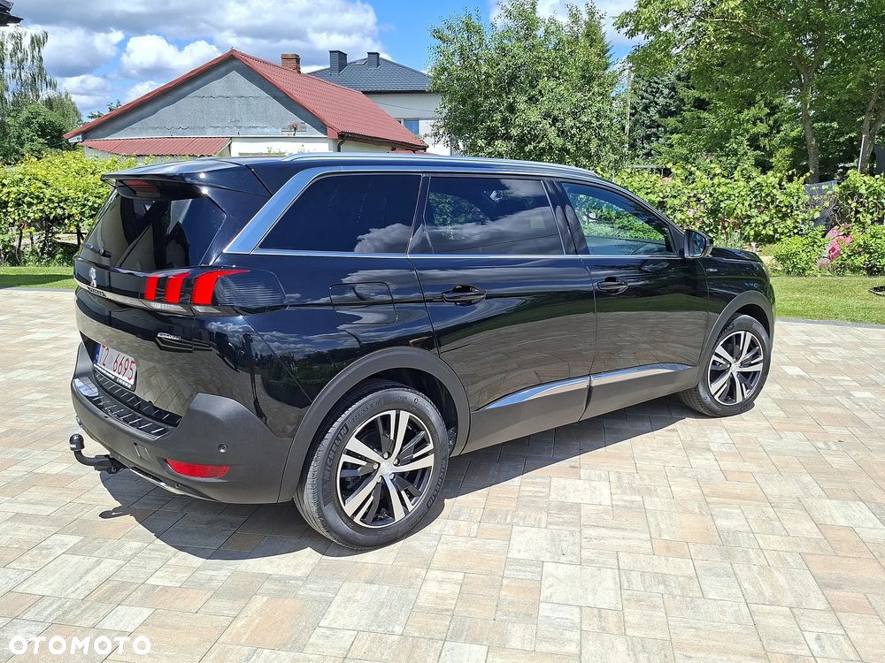 Peugeot 5008 - 32