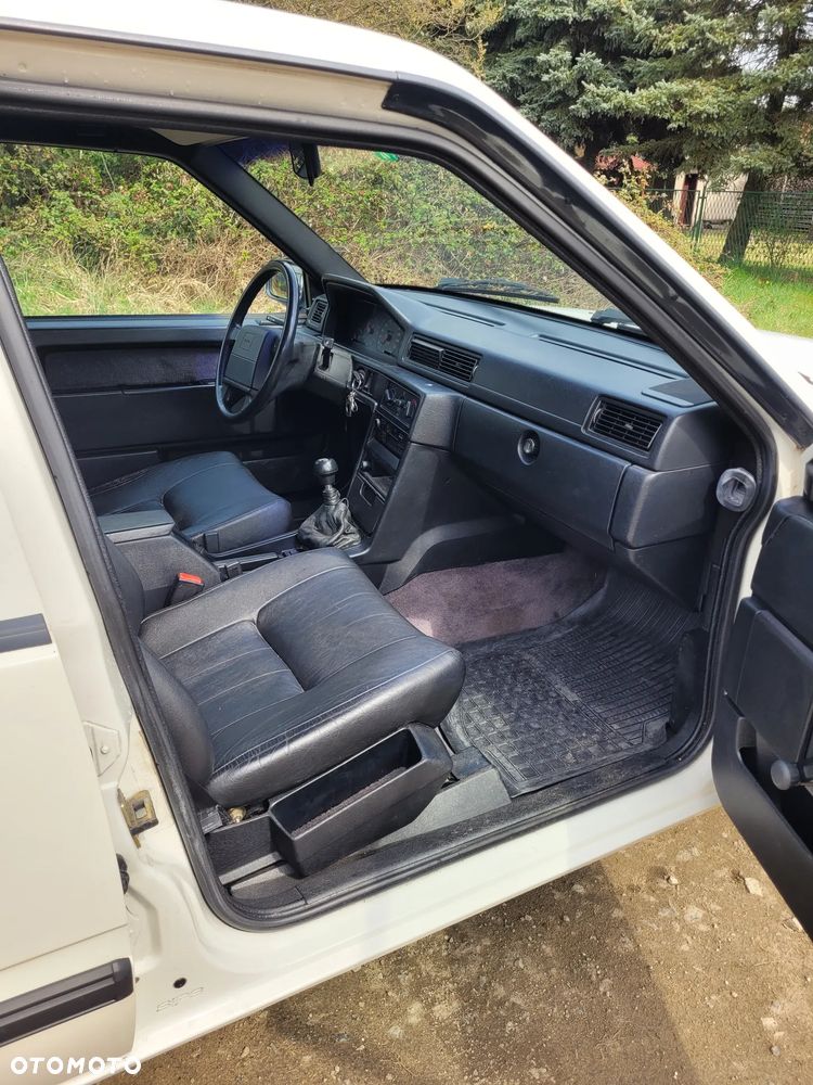 Volvo Seria 900 - 8