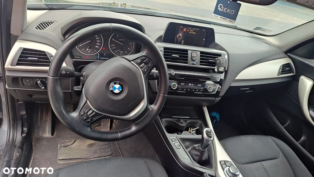BMW Seria 1 - 11