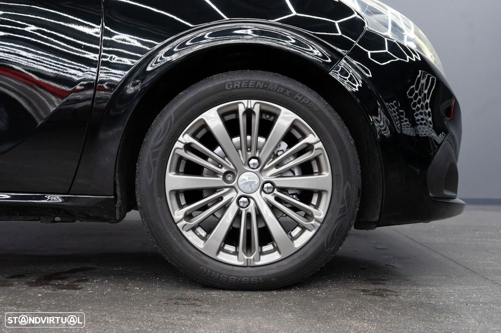 Peugeot 208 1.2 PureTech Style - 11
