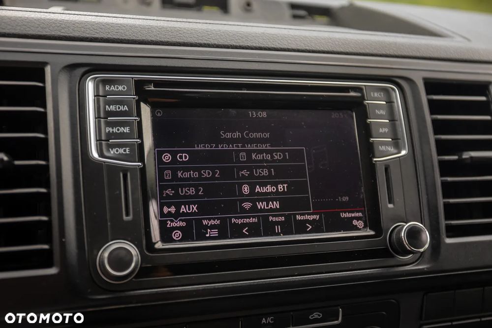 Volkswagen T6 Transporter - 27