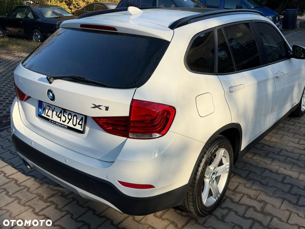 BMW X1 xDrive28i - 4