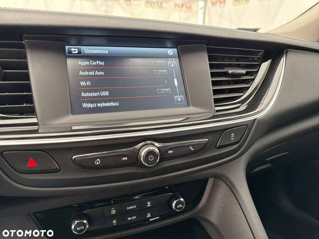 Opel Insignia - 26