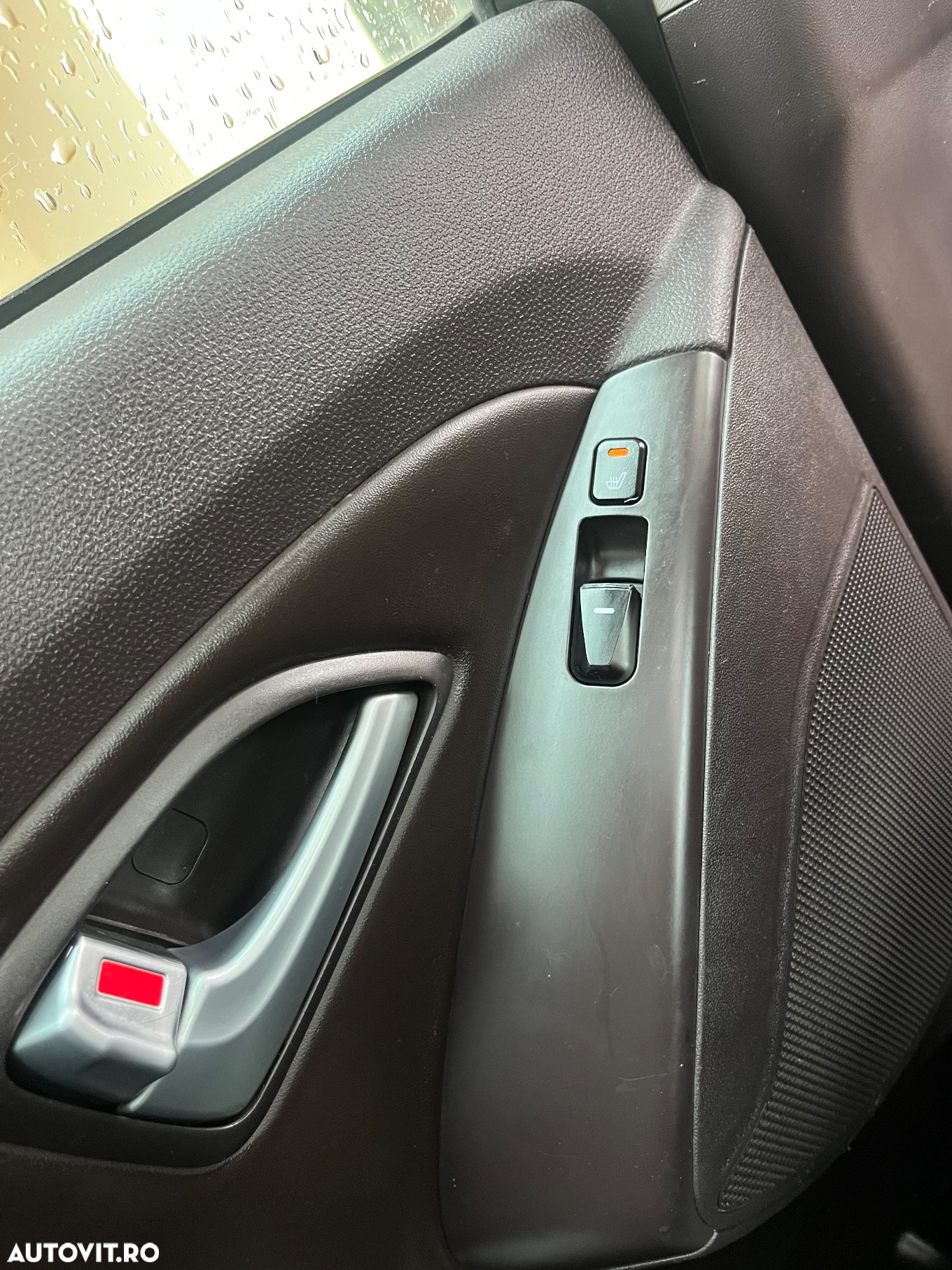 Hyundai ix35 2.0 CRDI 4WD Automatik Premium - 23