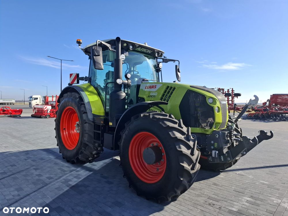 Claas ARION 660 CMATIC FOCUS - 8