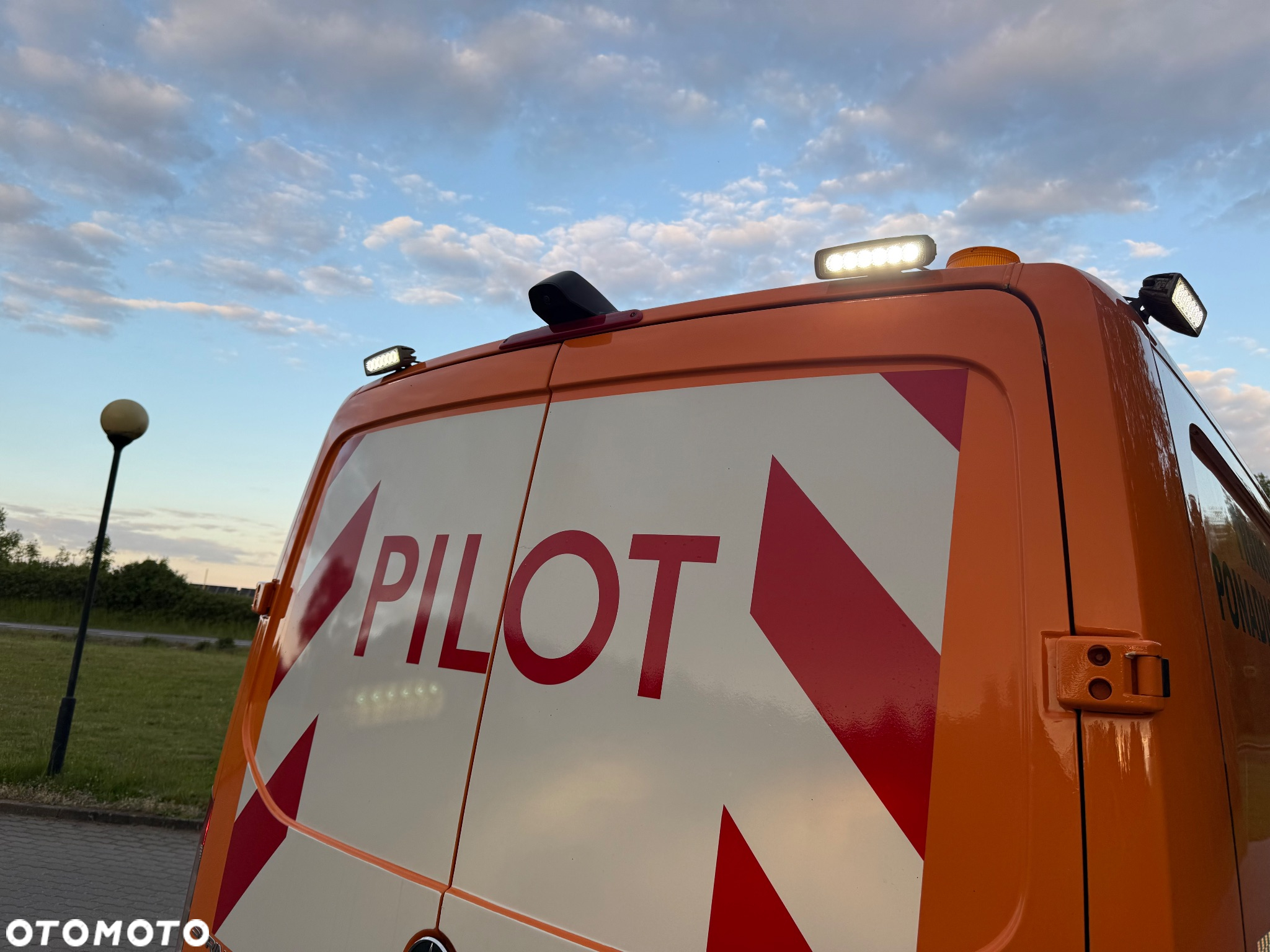 Mercedes-Benz SPRINTER - 9