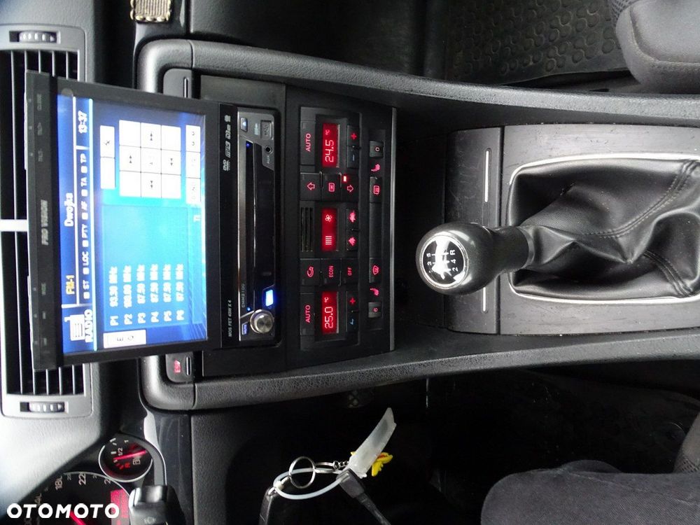 Audi A4 Limousine - 9