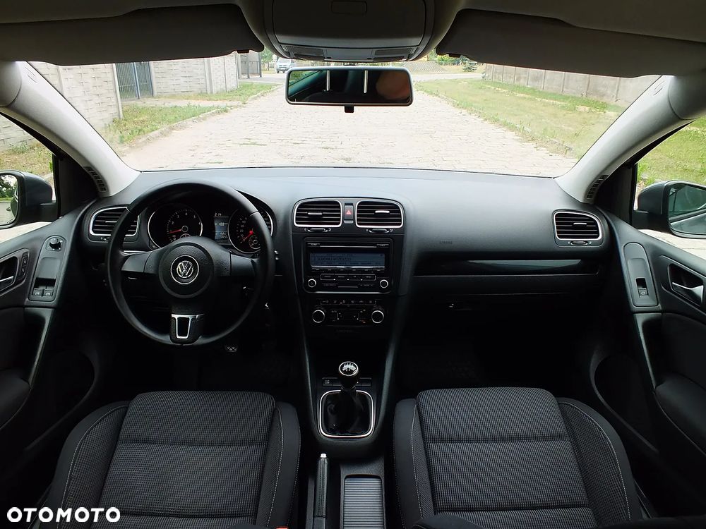 Volkswagen Golf 1.6 Q-Line - 8