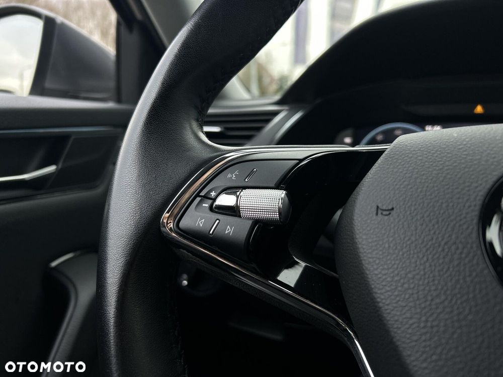 Skoda Superb 1.5 TSI Ambition DSG - 20