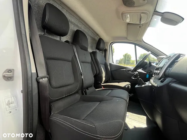 Renault Trafic - 19