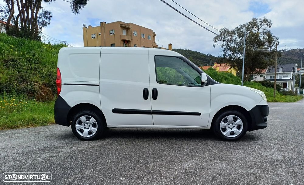 Fiat 1.3 M-JET 90 CV - NACIONAL - 238000 KM - 3