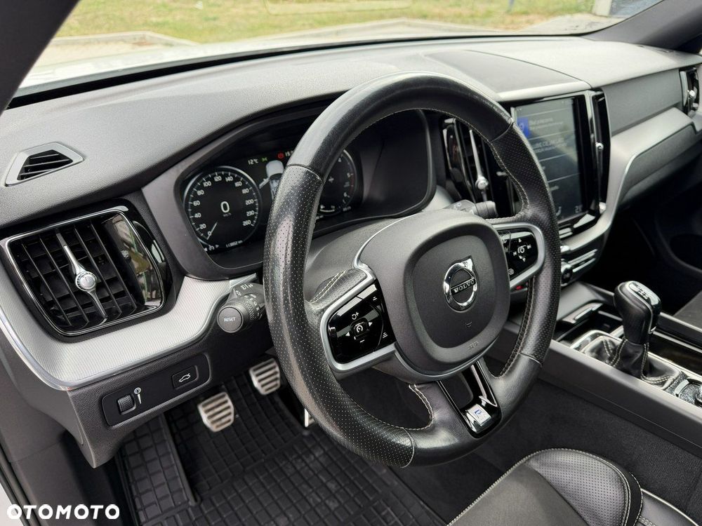 Volvo XC 60 D3 R-Design - 21