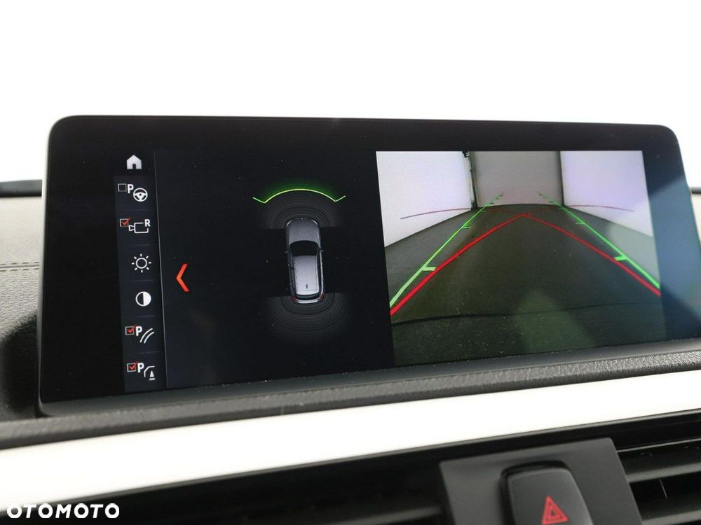 BMW Seria 1 118d Edition Metropolitan - 26