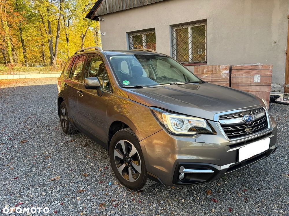 Subaru Forester 2.0 i Exclusive - 9