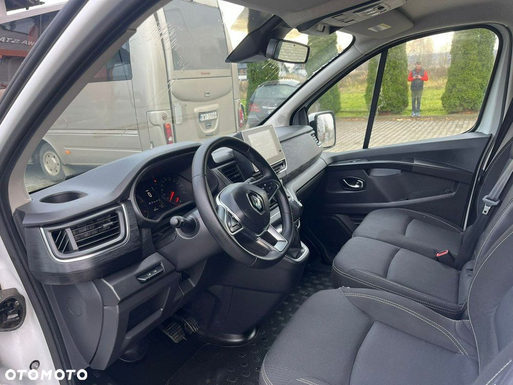 Renault Trafic - 14