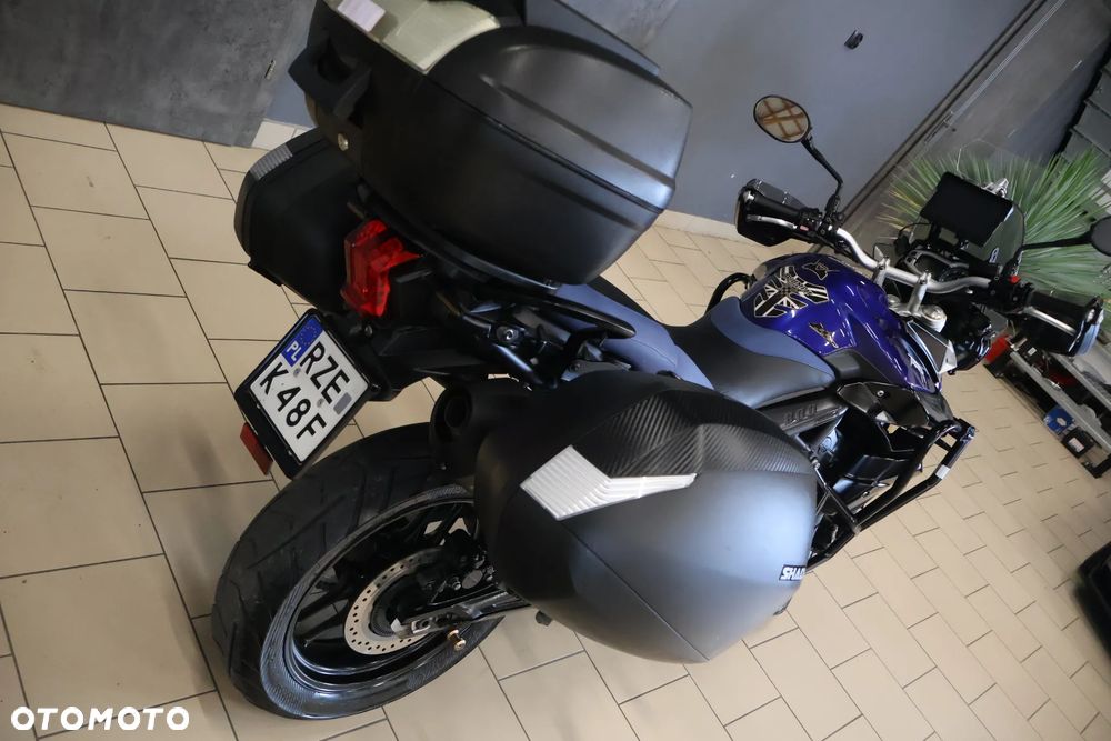Triumph Tiger - 12