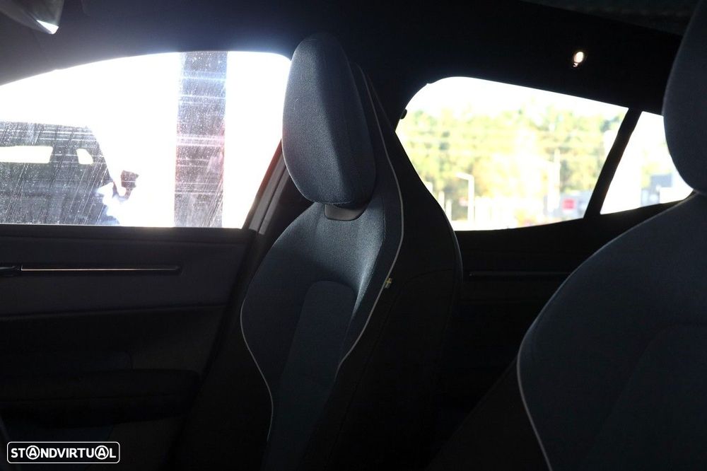 Volvo EX30 69 kWh Twin Motor Ultra - 11