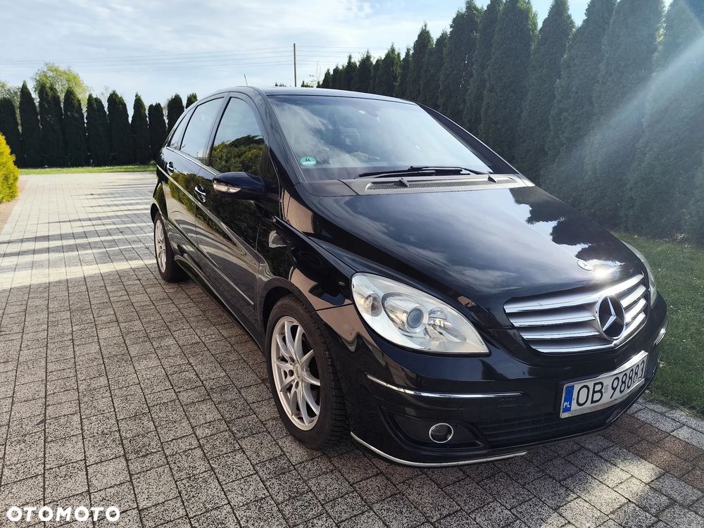 Mercedes-Benz Klasa B - 1