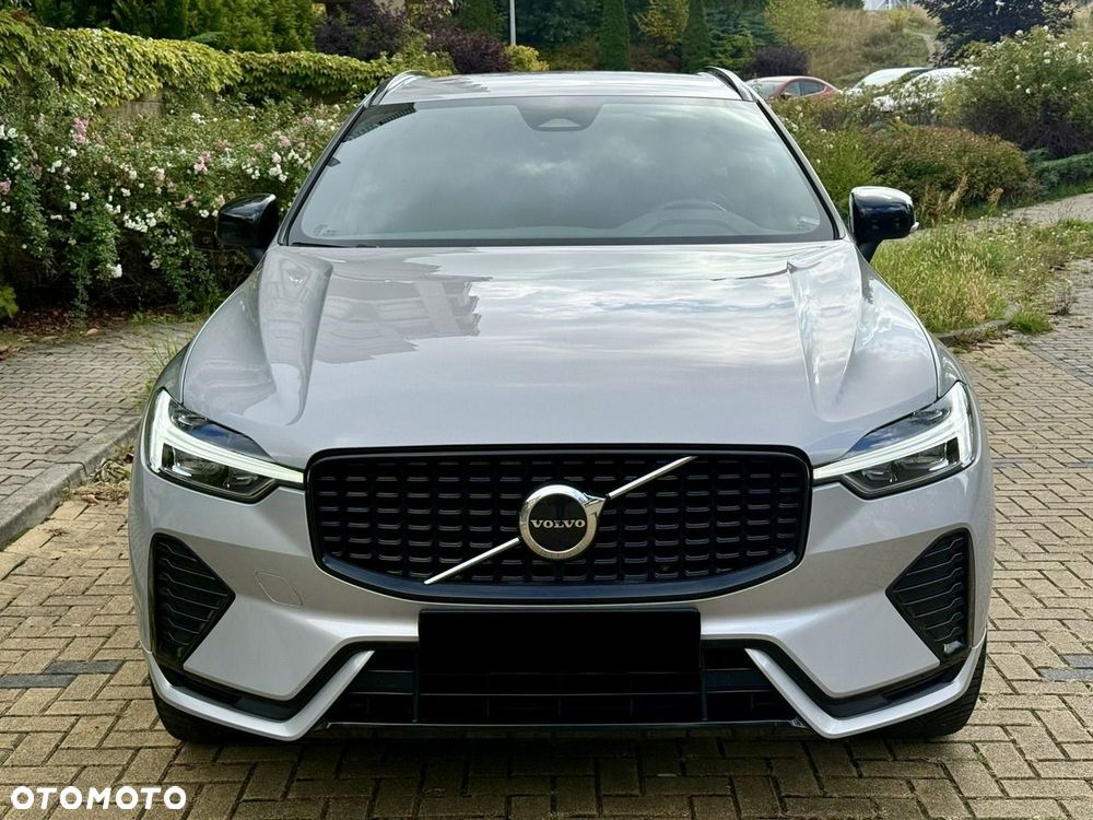 Volvo XC 60 B4 B R-Design - 11