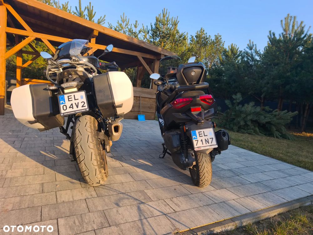 Yamaha X-max - 4