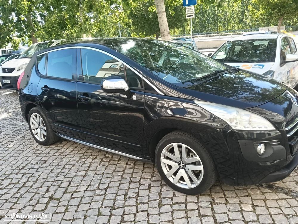 Peugeot 3008 2.0 HDi Hybrid4 - 7