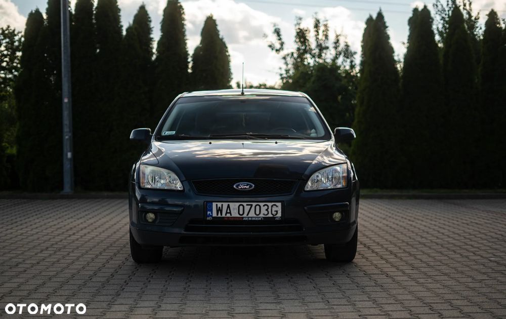 Ford Focus 1.4 Ambiente - 10