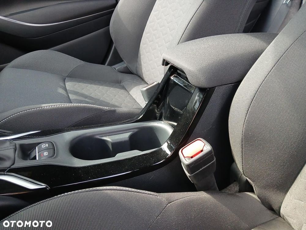 Toyota Corolla 2.0 Hybrid Comfort - 35