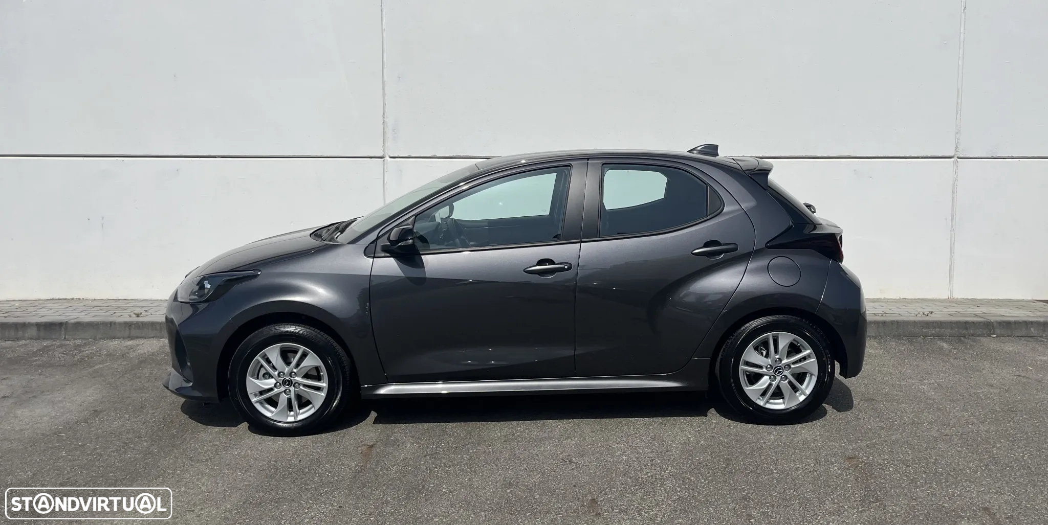 Mazda 2 1.5 L Hybrid VVT-i Centre-Line - 8